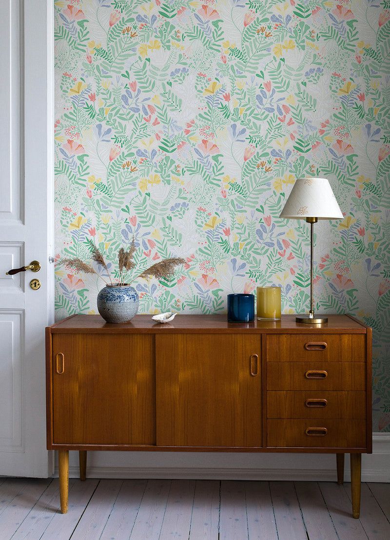 Brittsommar Seafoam Woodland Floral Wallpaper